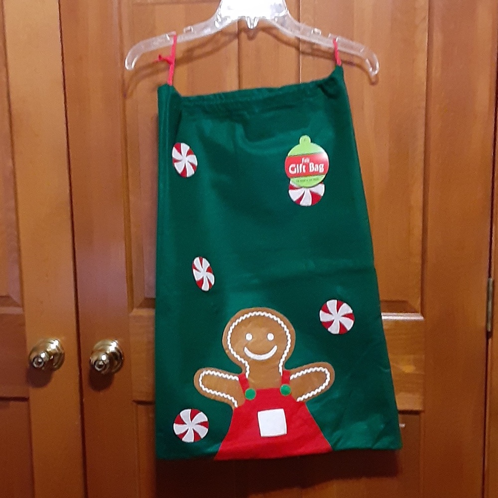 Gingerbread Green Felt Gift Bag